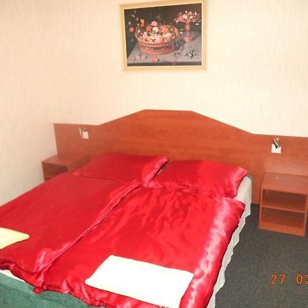 Pension Hostad Gabcikovo ภายนอก รูปภาพ