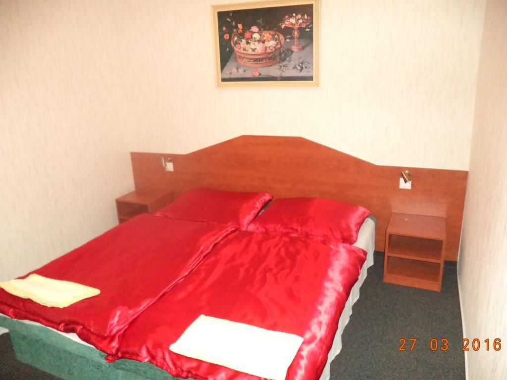 Pension Hostad Gabcikovo ภายนอก รูปภาพ
